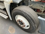 4 Underbody - Truck with Right Steer Tire