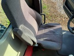 4 Transmision with Seats/armrests