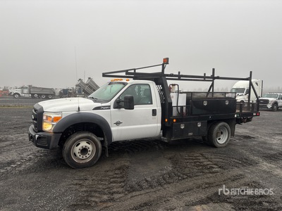 2014 Ford F-450 XL 4x2 Flatbed Truck