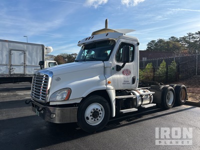 2016 Freightliner Cascadia 125 6x4 3-Achs Sattelzugmaschine