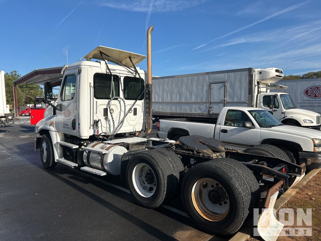 CAMIóN 2016 FREIGHTLINER