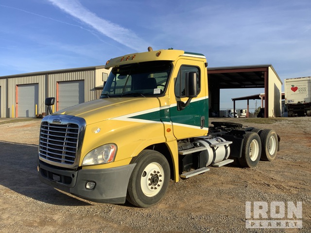 CAMIóN 2017 FREIGHTLINER