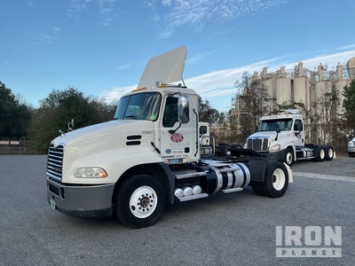 2018 Mack CXU612 4x2 S/A Day Cab Truck Tractor