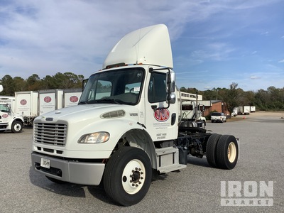 2019 Freightliner M2 4x2 Cabeza Tractora Cabina Corta