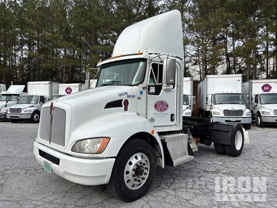 2016 Kenworth T370 4x2 S/A Day Cab Truck Tractor