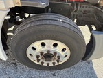 4 Underbody - Truck with Right Steer Tire