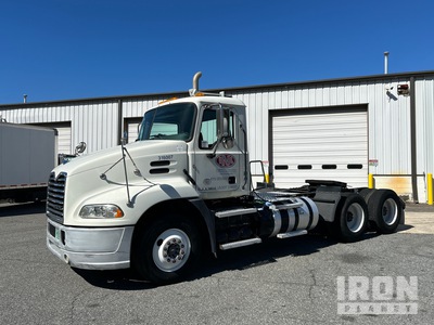 2016 Mack CXU613 6x4 Cabina per trattore stradale