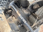 4 Underbody - Truck with Center Drive Axle