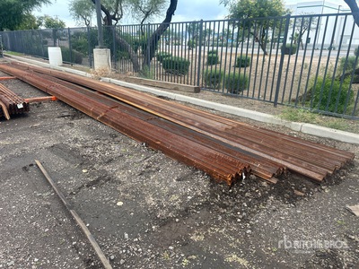 Quantity of (3) 2 in x 2 in x 60 ft Angle Iron Divers - Industriel