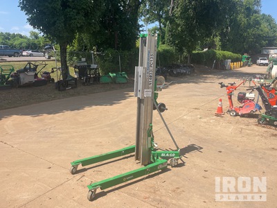 2016 Genie SLA-10 Material Hoist (Inoperable)