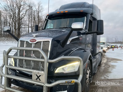 2022 Peterbilt 579 T/A Sleeper Truck Tractor