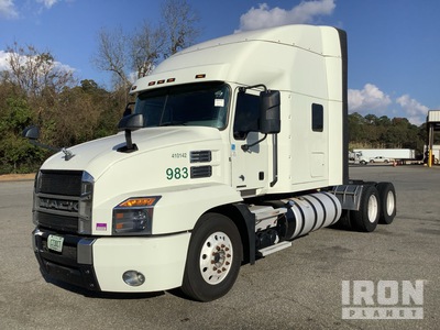2020 Mack Anthem AN64T 6x4 Sleeper Truck Tractor