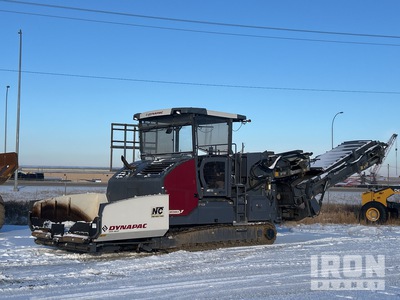 2017 Dynapac MF2500CS Tracked Asphalt Feeder