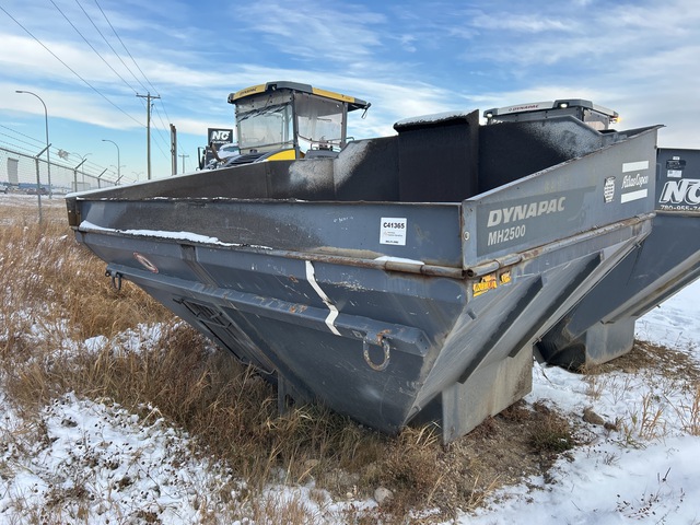 2017 Dynapac MH2500 Asphalt Feeder Hopper 2017 Dynapac MH2500 Asphalt Feeder Hopper