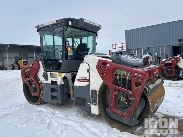 COMPACTADOR 2022 DYNAPAC CC4200VI