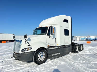 2018 International LF627 6x4 Tracteur Routier Couchette