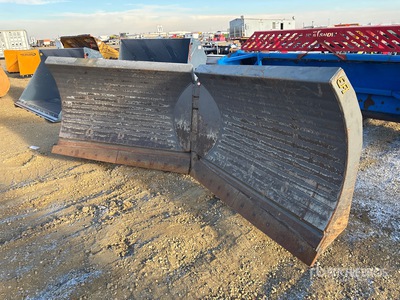 EFI 132 in 5-Way Loader Snow Plow