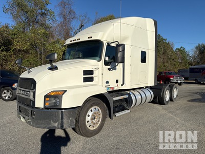 2019 Mack Anthem AN64T 6x4 Tracteur routier couchette