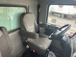Cab with Seats/armrests