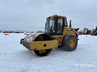 1995 Cat CS563C Rullo vibrante ferro gomma