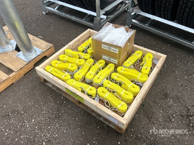 Quantity of (16) Flatbed Straps Divers - Industriel (Unused)