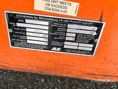 2014 JLG 860SJ Telescopic Boom Lift