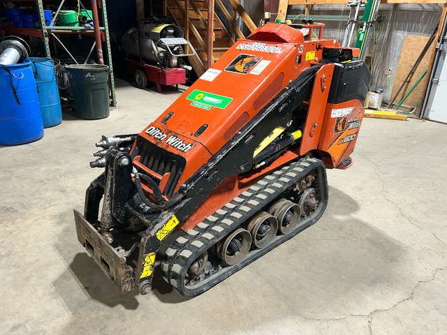 2018 Ditch Witch SK800 Mini Compact Track Loader 2018 Ditch Witch SK800 Mini Compact Track Loader