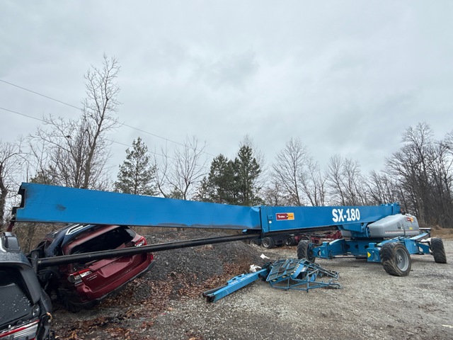 2015 Genie SX-180 4WD Diesel Telescopic Boom Lift (Inoperable)