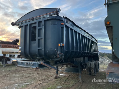 Fruehauf 25 ft T/A Remolque banera