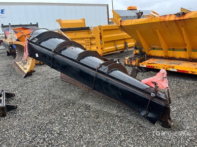 140 in 1 Way Snow Plow