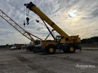 90 ton Dźwig terenowy