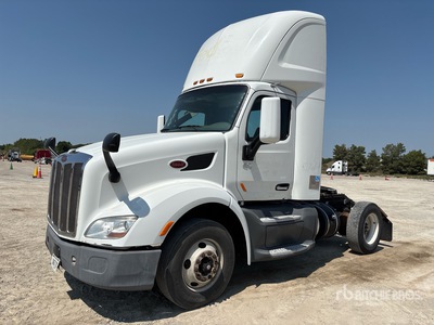 2016 Peterbilt 579 4x2 S/A Day Cab Truck Tractor