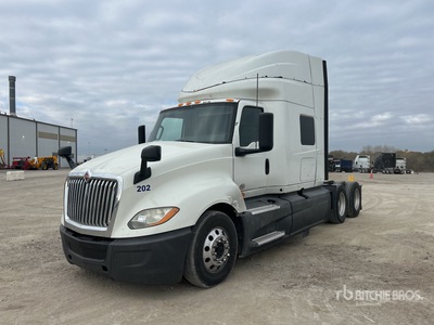 2018 International LT625 6x4 T/A Sleeper Truck Tractor
