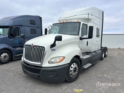 2018 International LT625 6x4 T/A Sleeper Truck Tractor