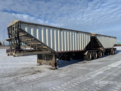 2019 Lode King 28 ft Super B-Train Lead Belly Grain Trailer