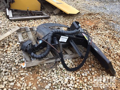 Blue Diamond 106820 Rotating スキッドステア用グラップル (Inoperable)