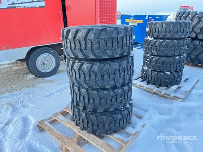 Quantity of (4) Maverick 12x16.5 Banden (Unused)