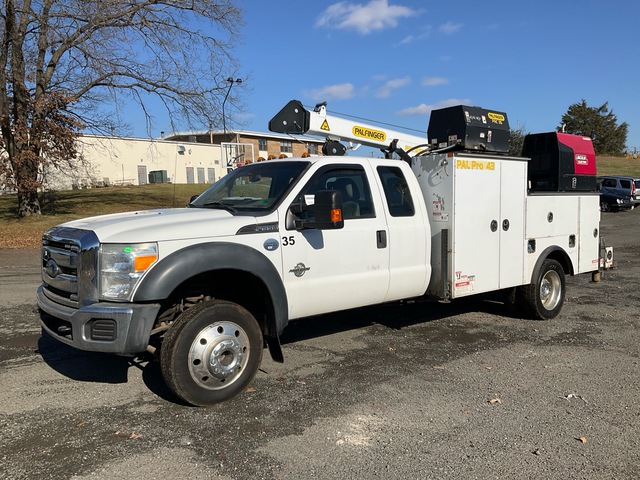 2015 Ford F-550 XL 4x4 Extended Cab Service Truck