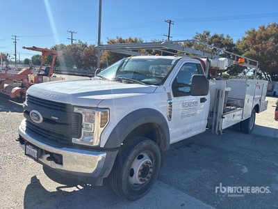 2019 Ford F-550 XL 4x2 Utility Truck