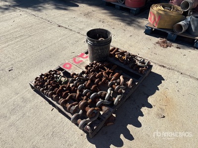 Quantity of Miscellaneous Size Lifting Shackles