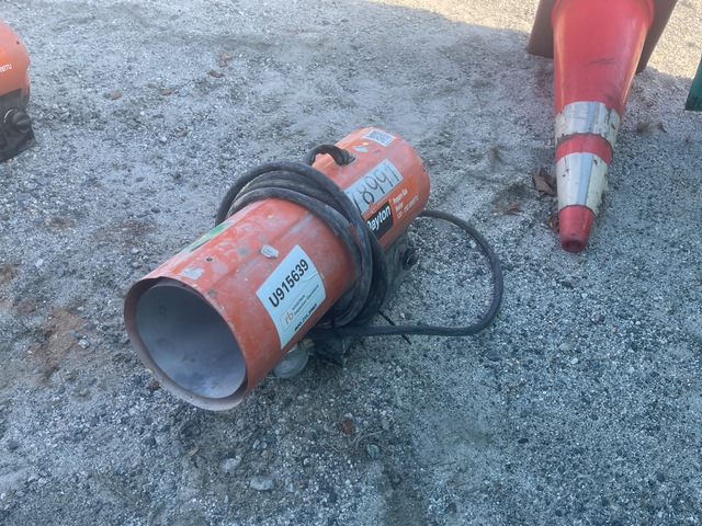 2018 Grainger 3VE58 Space Heater