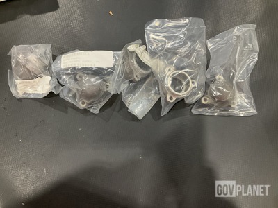 (5) Woodward 41009495 Linear Actuator Cylinder Caps