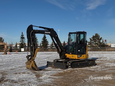 2023 John Deere 50G Mini Excavadora