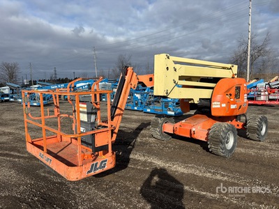 2013 JLG 450AJ 4WD Diesel Plataforma Elevadora Articulada