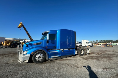 2016 Peterbilt 579 6x4 T/A Sleeper Truck Tractor