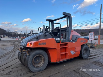 2010 Hamm GRW280-12 8 Wheel Pneumatic Roller
