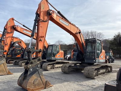 2014 Doosan DX235LCR-5 Tracked Excavator