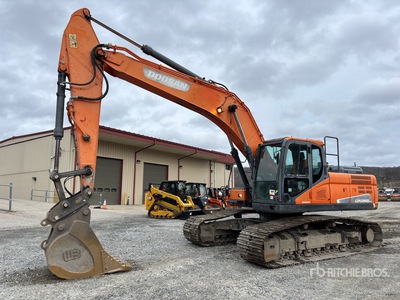 2015 Doosan DX255LC-5 油圧ショベル