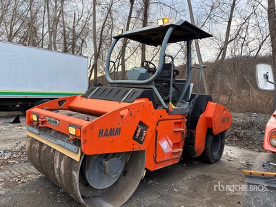2004 Hamm HD110 Combination Roller