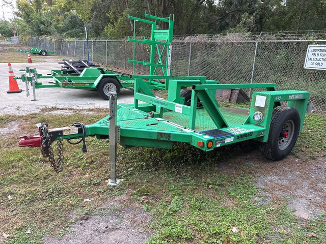 2015 JLG 449 9 ft S/A Ground Load Trailer